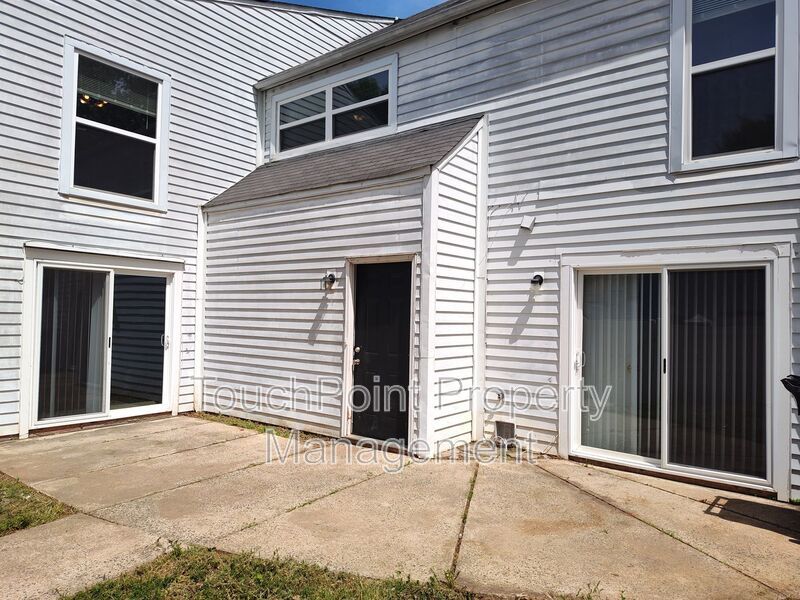 3BD/2BA Townhome in Stonington! property image