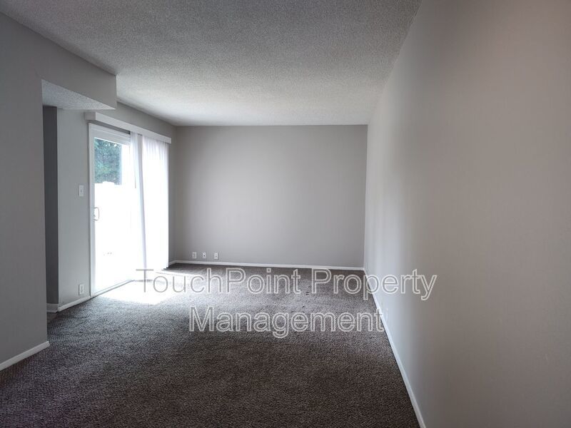 3BD/2BA Townhome in Stonington! property image