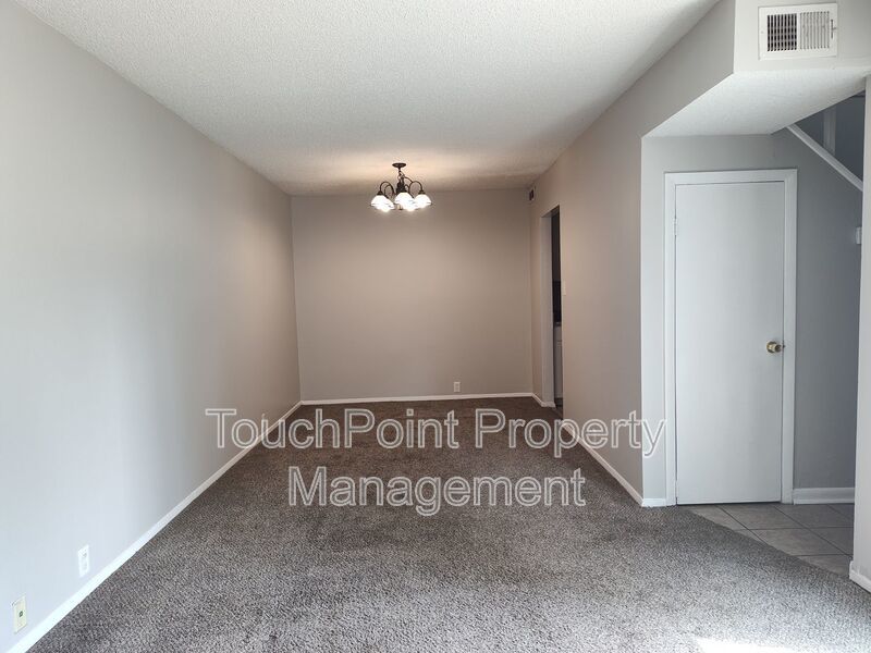 3BD/2BA Townhome in Stonington! property image