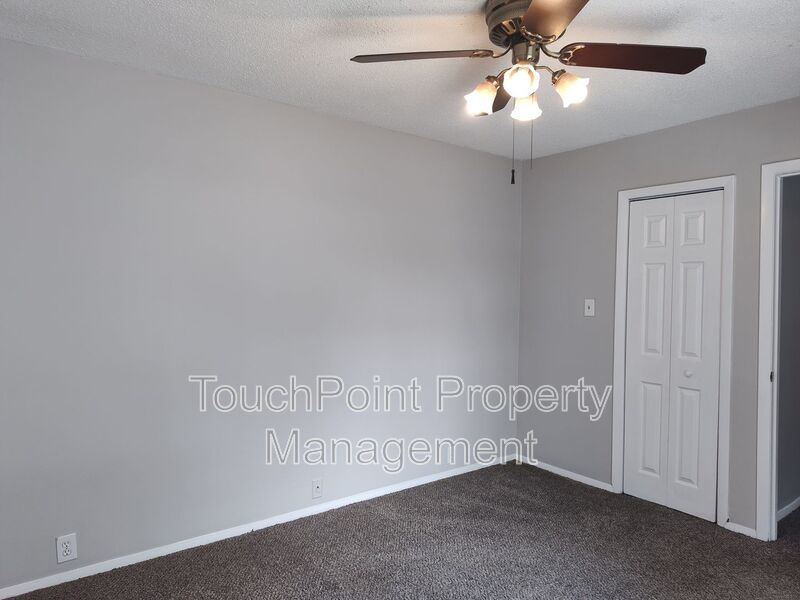 3BD/2BA Townhome in Stonington! property image