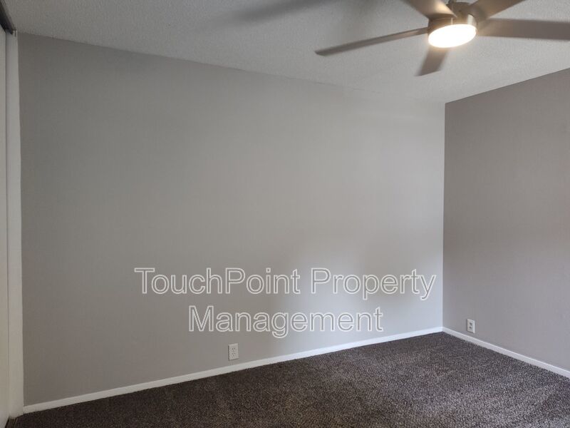 3BD/2BA Townhome in Stonington! property image