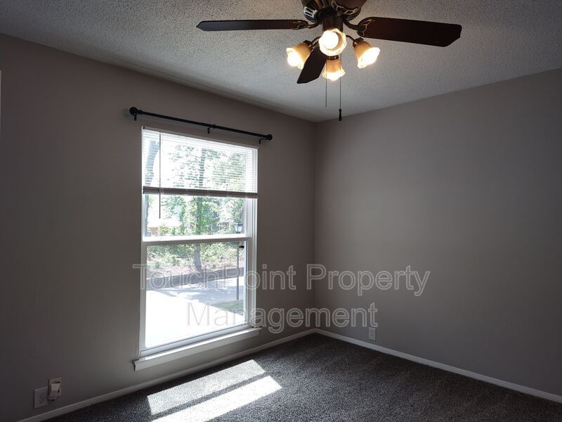 3BD/2BA Townhome in Stonington! property image