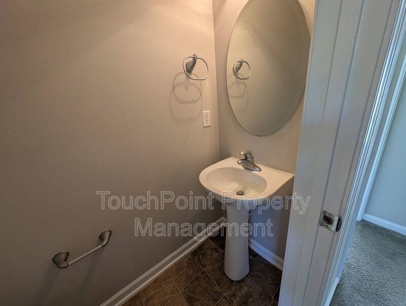 Cozy End Unit Townhome located in the Carolina Crossing community! property image