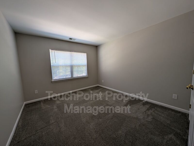 Cozy End Unit Townhome located in the Carolina Crossing community! property image