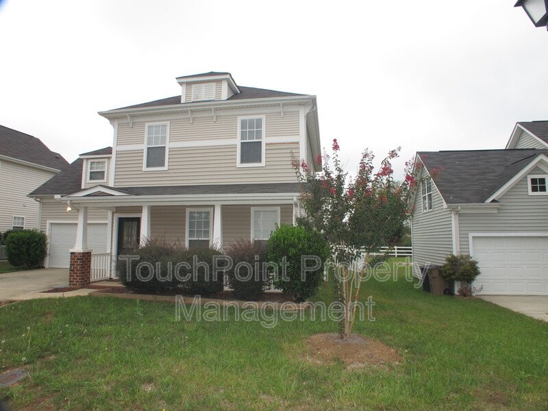 Charming 2 story, 4 bedroom, 2.5 bath home located in the Taylor Glen Subdivision! property image