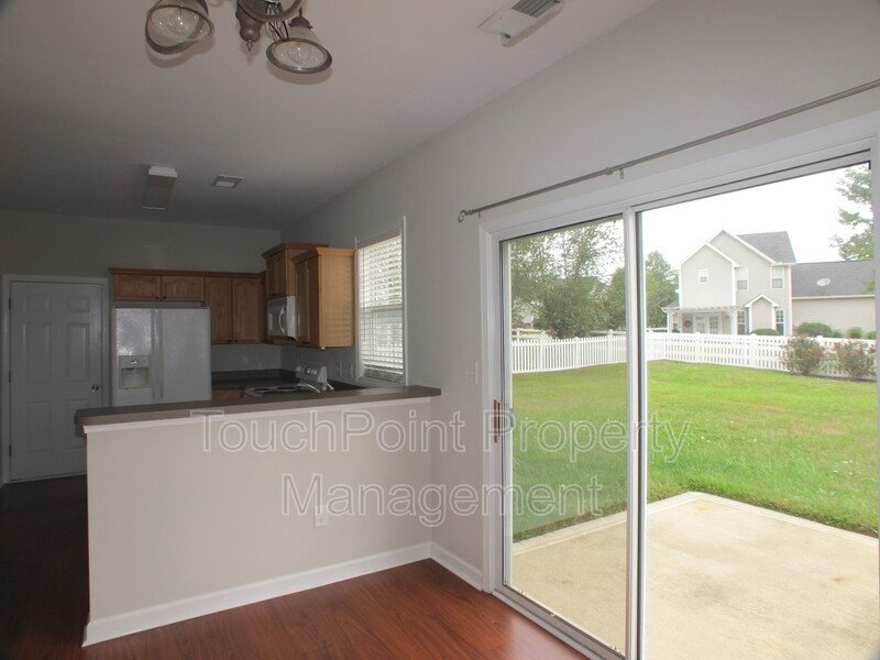 Charming 2 story, 4 bedroom, 2.5 bath home located in the Taylor Glen Subdivision! property image