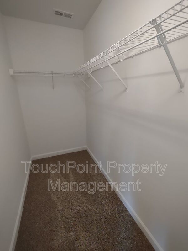 Charming 2 story, 4 bedroom, 2.5 bath home located in the Taylor Glen Subdivision! property image