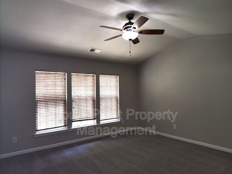 Cozy, 2 story End Unit Townhome located in the Blakeney Preserve community! property image