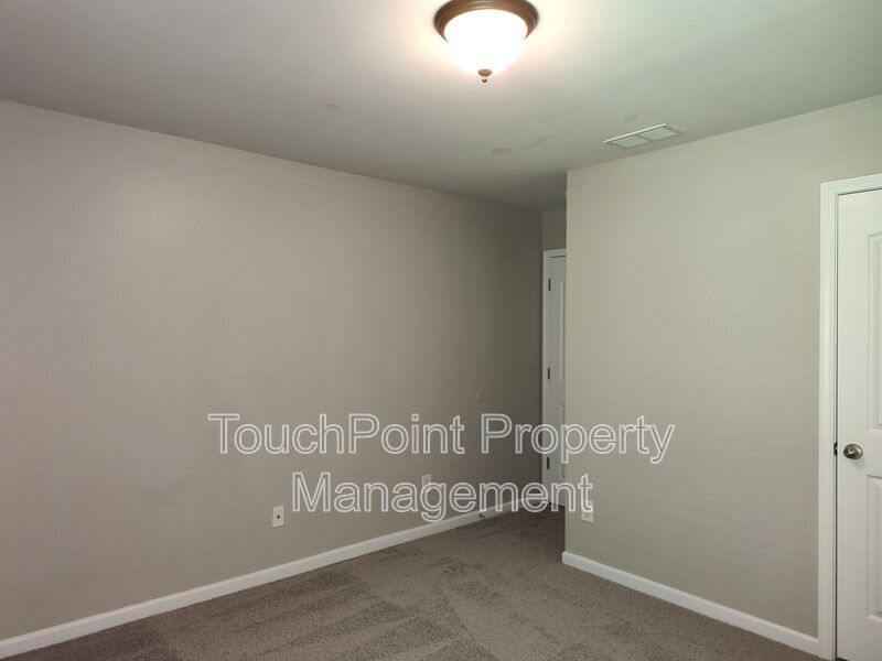 Cozy, 2 story End Unit Townhome located in the Blakeney Preserve community! property image
