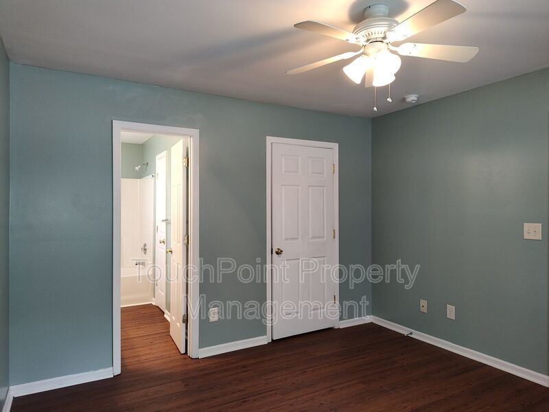 Cozy, 2 story Home located in the  PeachTree Hills community! property image