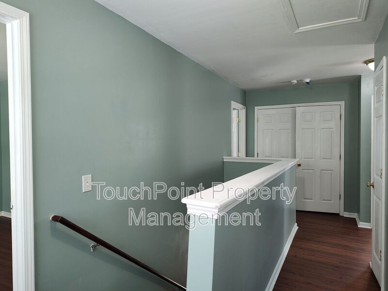 Cozy, 2 story Home located in the  PeachTree Hills community! property image