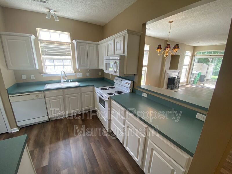 Cozy Townhome located in Prosperity Point ! property image