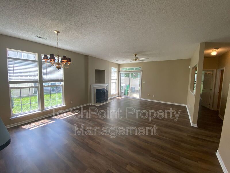 Cozy Townhome located in Prosperity Point ! property image