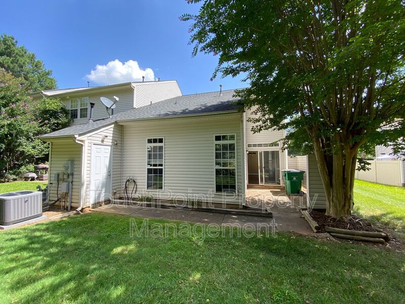 Cozy Townhome located in Prosperity Point ! property image