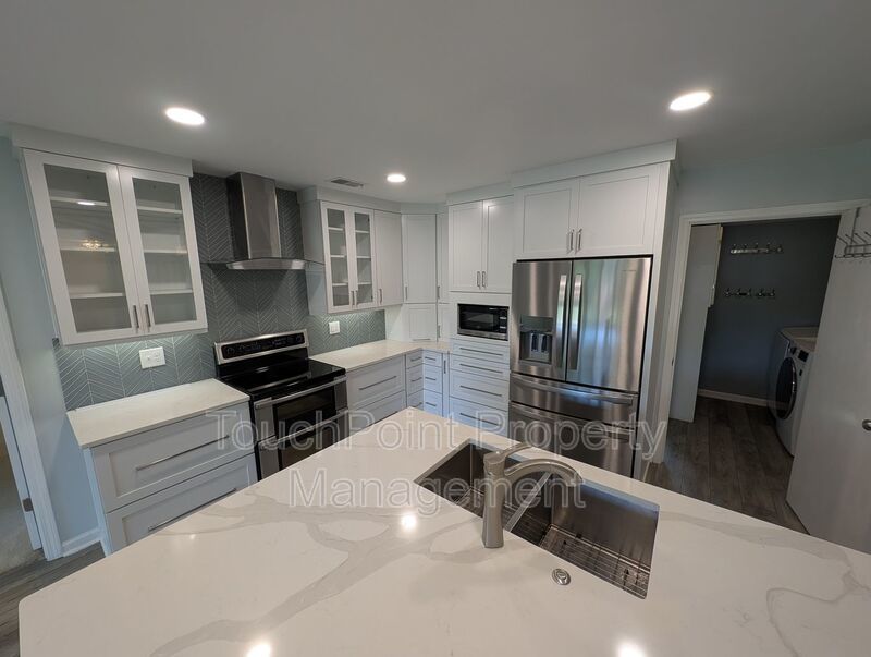 Beautiful Ranch Style Home located in The Downs Grant Community! property image