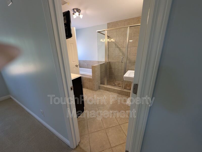 Beautiful Ranch Style Home located in The Downs Grant Community! property image