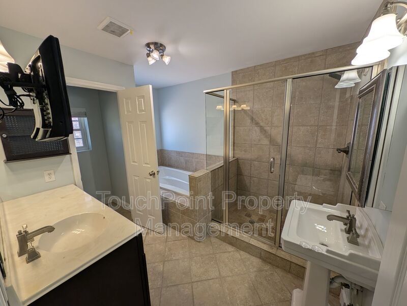 Beautiful Ranch Style Home located in The Downs Grant Community! property image