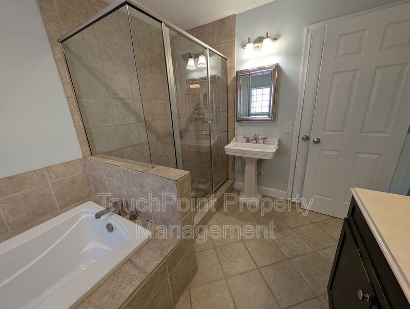Beautiful Ranch Style Home located in The Downs Grant Community! property image