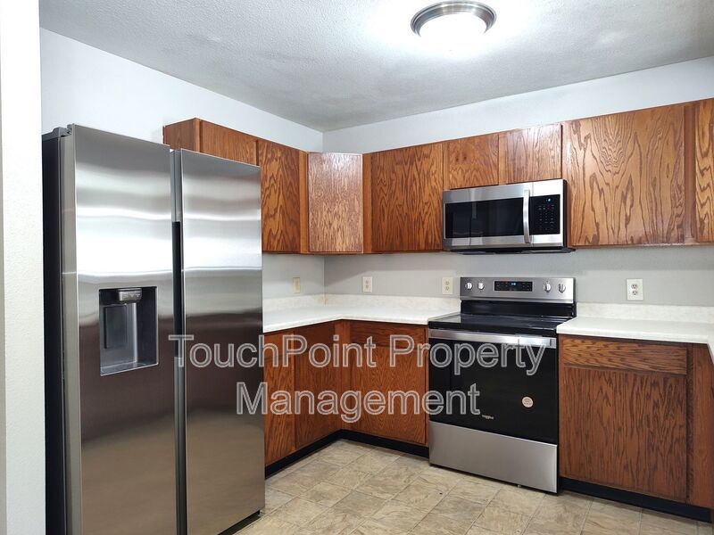 Charming 2 Story Home located in the Boulder Creek Community in Charlotte! property image