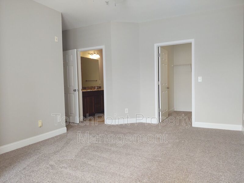 Pristine Condo located in the Preston Flats Complex! property image