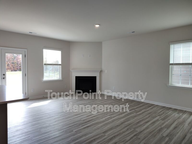 New Construction! Beautiful Home in Secrest Commons. property image