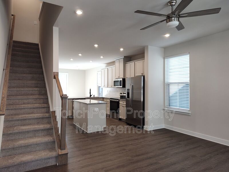 New Build Townhome located in the Southrail Station! property image