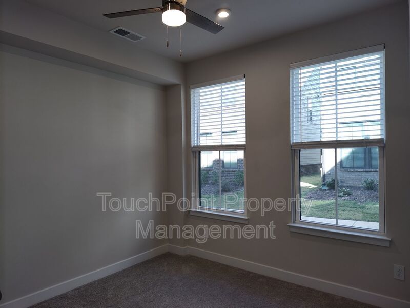 New Build Townhome located in the Southrail Station! property image