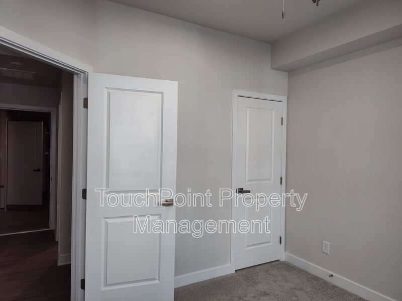 New Build Townhome located in the Southrail Station! property image