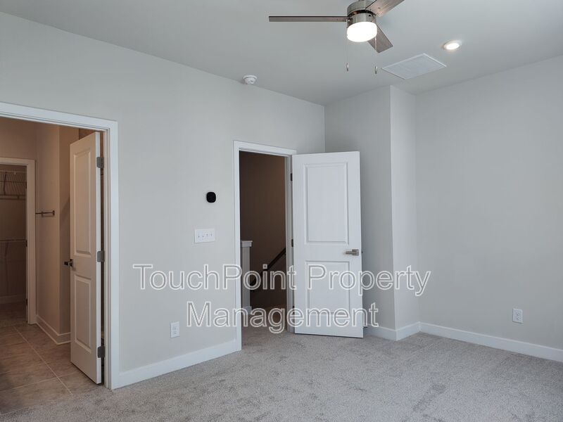 New Build Townhome located in the Southrail Station! property image