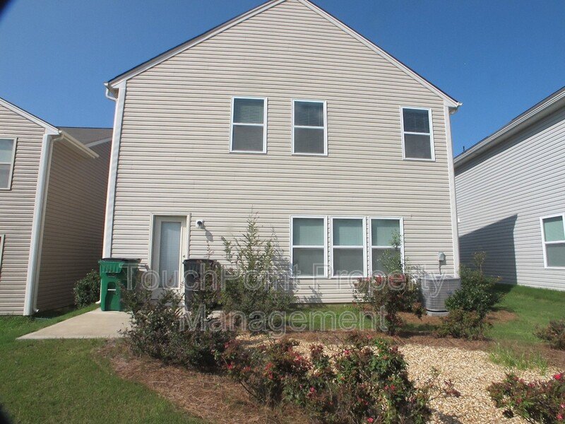 Pristine Home located in the Villages of Back Creek! property image