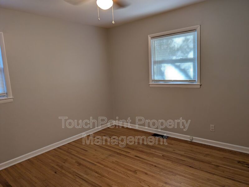 Cozy Ranch Style home located in the Matthews Park community. property image