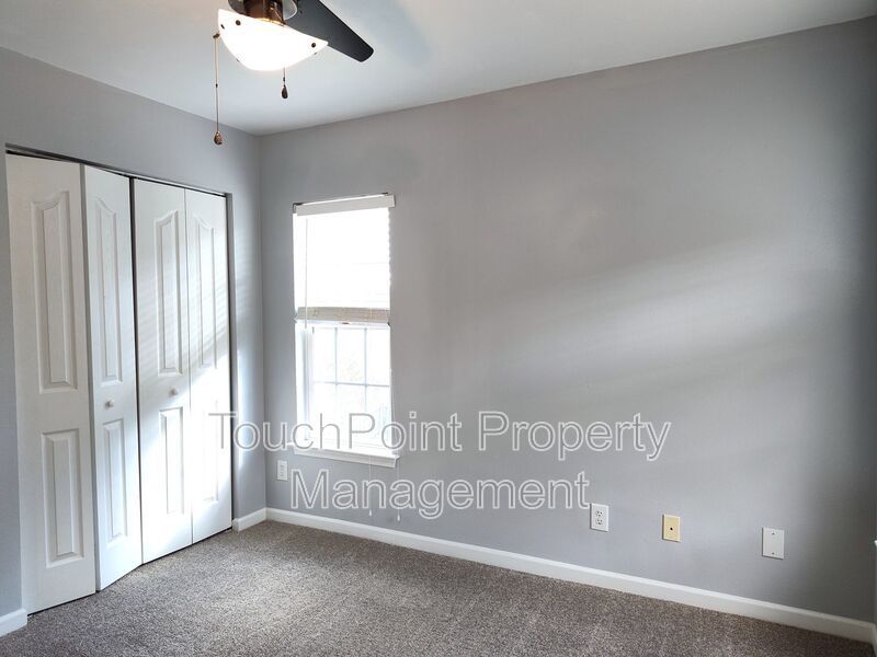 Gorgeous 2 Story Home located in the Hamilton Green Community! property image