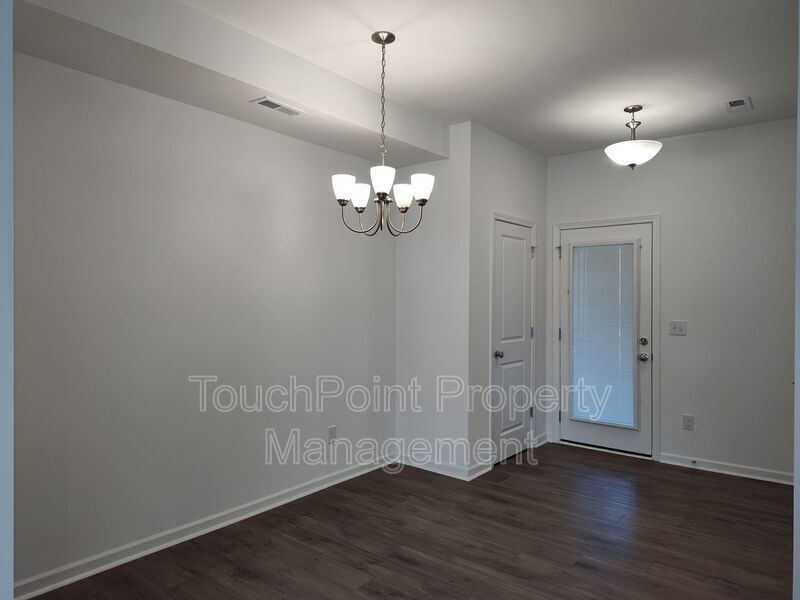 New Build Townhome located in the Pringle Towns Community! property image