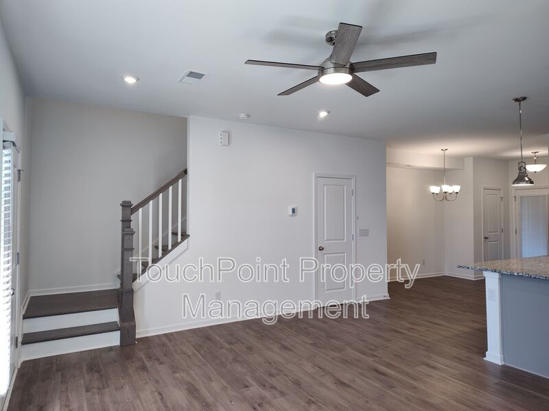 New Build Townhome located in the Pringle Towns Community! property image