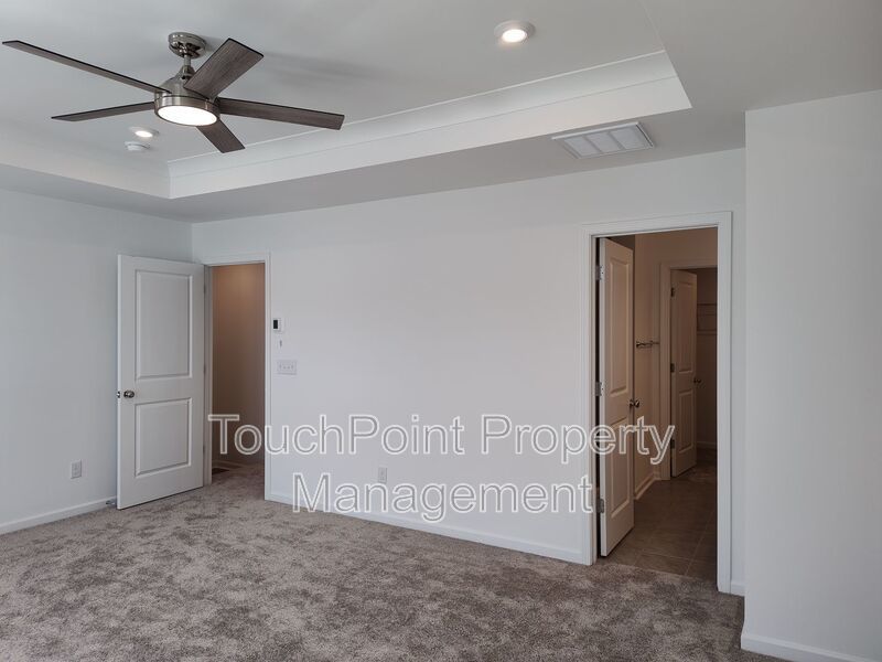 New Build Townhome located in the Pringle Towns Community! property image