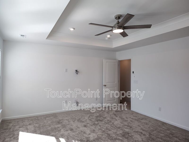 New Build Townhome located in the Pringle Towns Community! property image