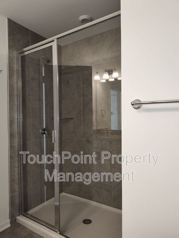 New Build Townhome located in the Pringle Towns Community! property image