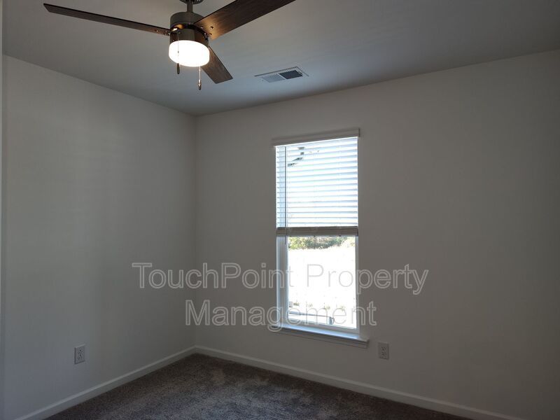 New Build Townhome located in the Pringle Towns Community! property image