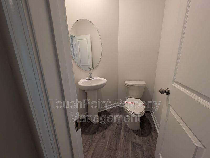 Lovely End Unit Townhome located in the Trinity Village community! property image