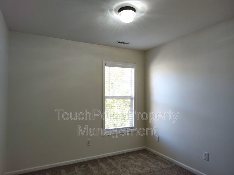 Pristine, 2 Story Home located in Mill Creek Subdivision in Cornelius! property image