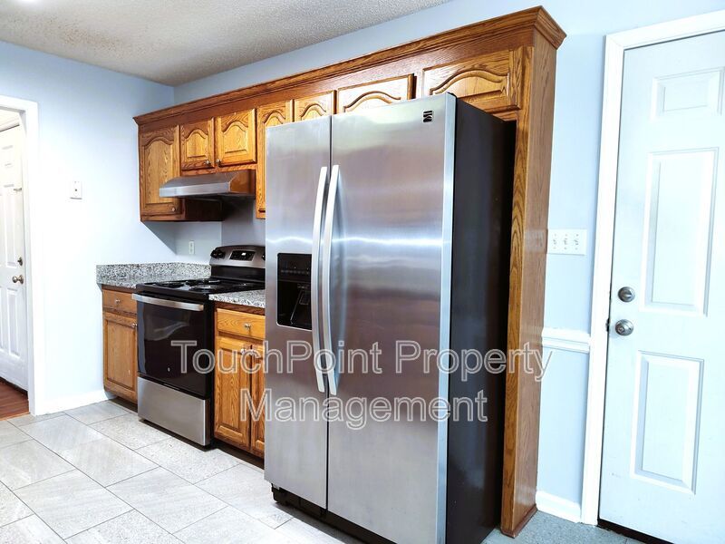 Pristine, Ranch Style Home Located in the Clubview Acres Community in Monroe property image