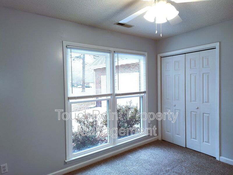 Pristine, Ranch Style Home Located in the Clubview Acres Community in Monroe property image