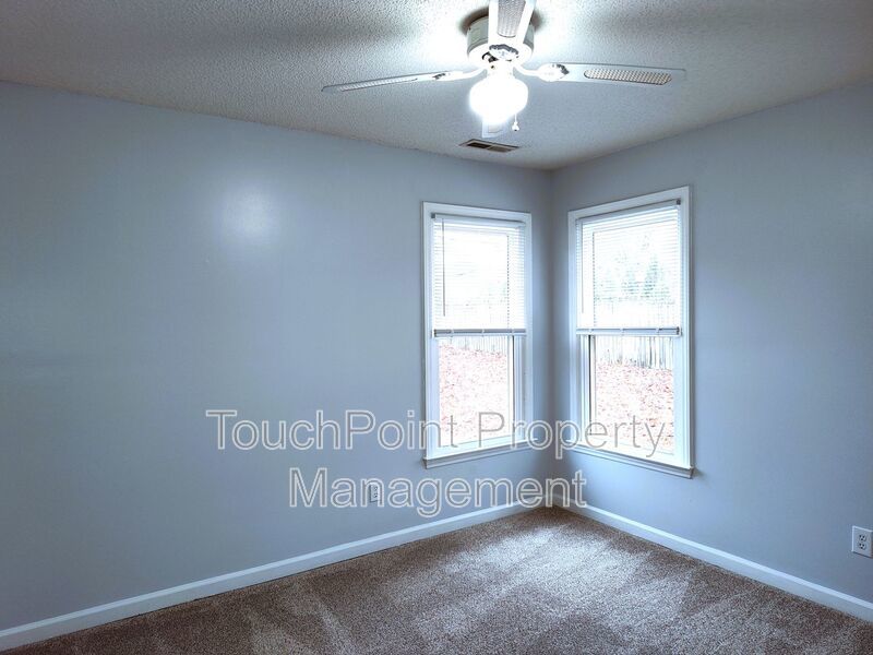 Pristine, Ranch Style Home Located in the Clubview Acres Community in Monroe property image