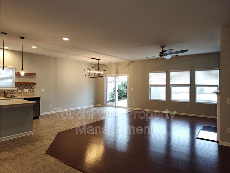 Beautiful Ranch Style home located in the Creekshire Village community! property image