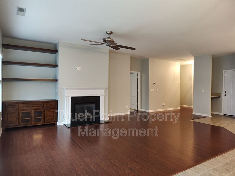 Beautiful Ranch Style home located in the Creekshire Village community! property image