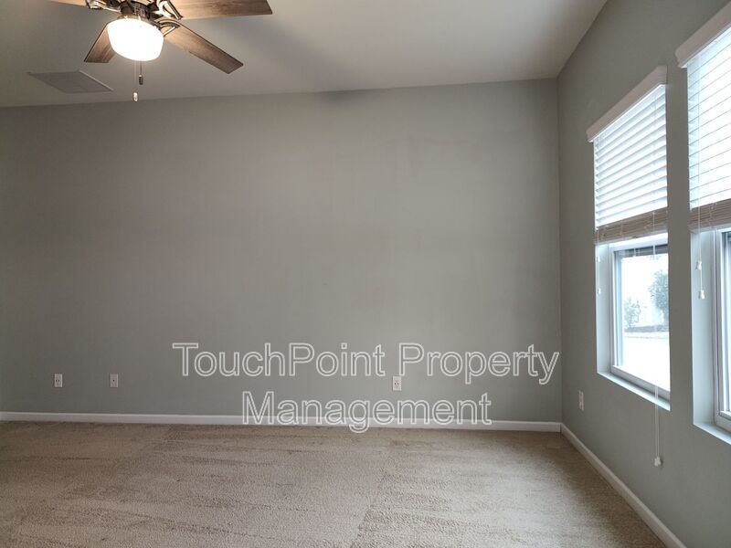 Beautiful Ranch Style home located in the Creekshire Village community! property image