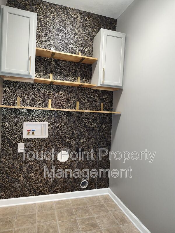 Beautiful Ranch Style home located in the Creekshire Village community! property image