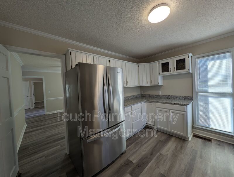 Gorgeous Brick 4 bedroom, 4 bathroom home located in the Farmwood community in Minthill! property image