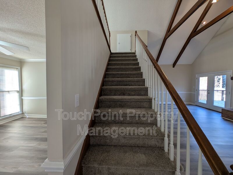 Gorgeous Brick 4 bedroom, 4 bathroom home located in the Farmwood community in Minthill! property image