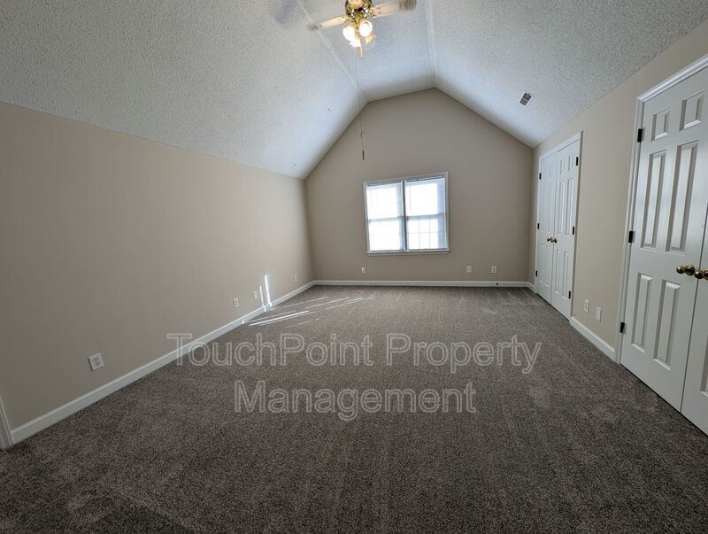 Gorgeous Brick 4 bedroom, 4 bathroom home located in the Farmwood community in Minthill! property image